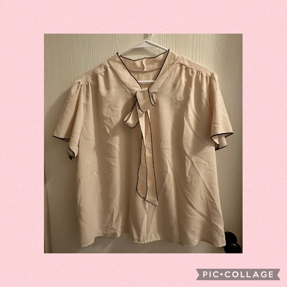 SHEIN Curve Tie Front Bow Blouse